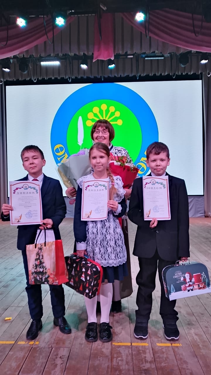 "Өмөтлө ҡәләм" өмөттө нығыта