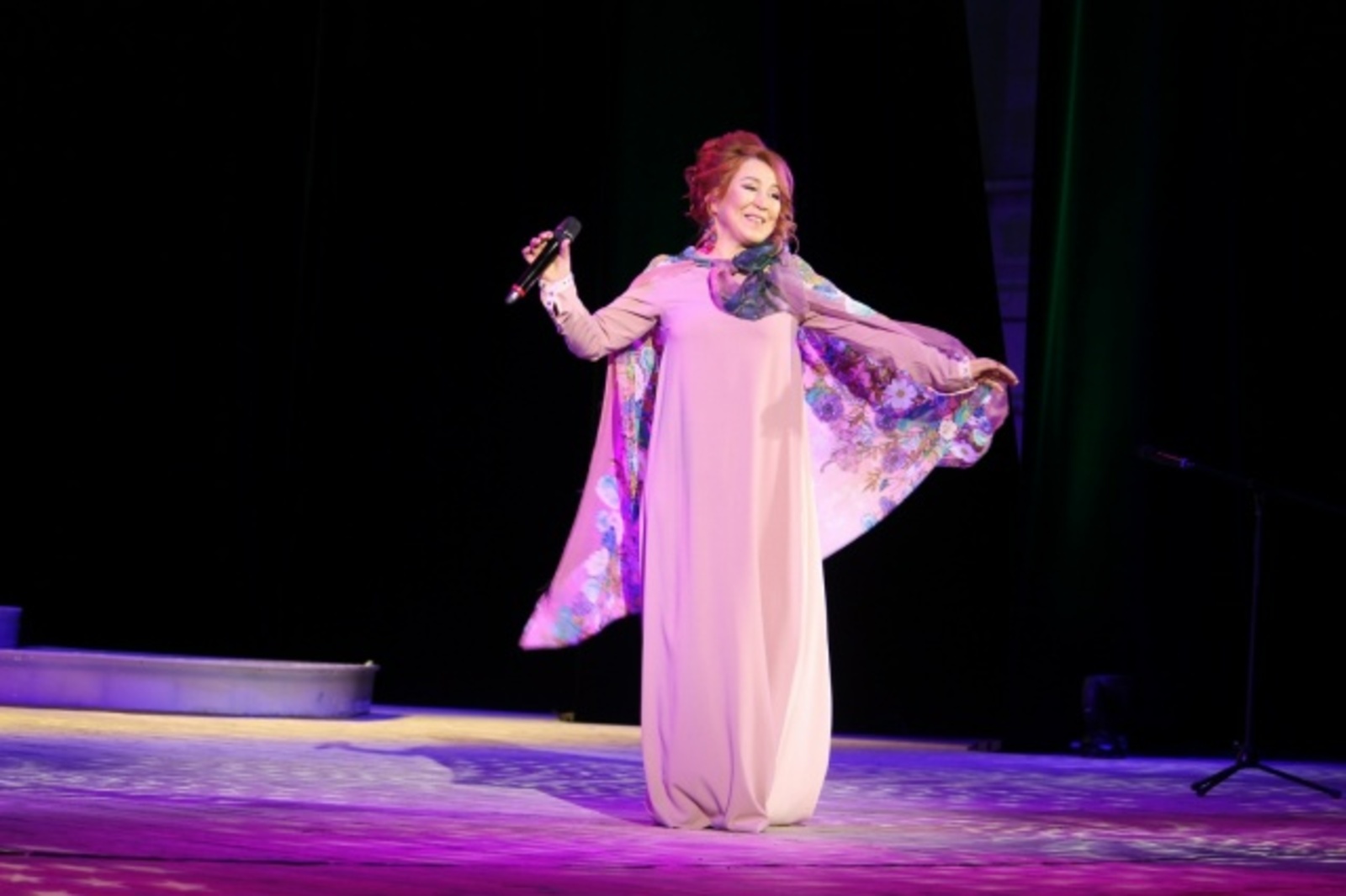 Йыр-моңдо ғүмер юлдашы итеп