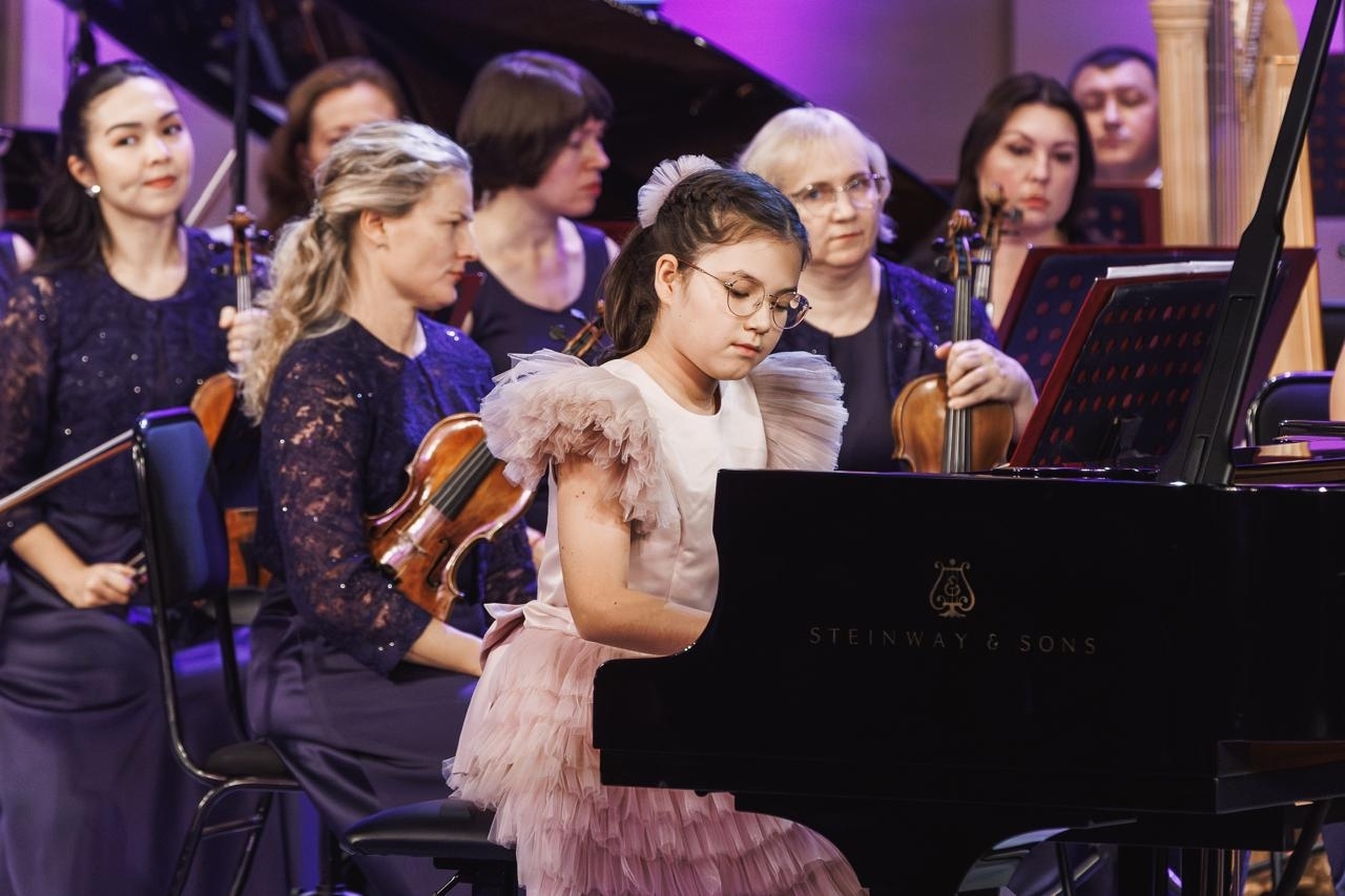 "Елкән" алыҫтарға алып китә