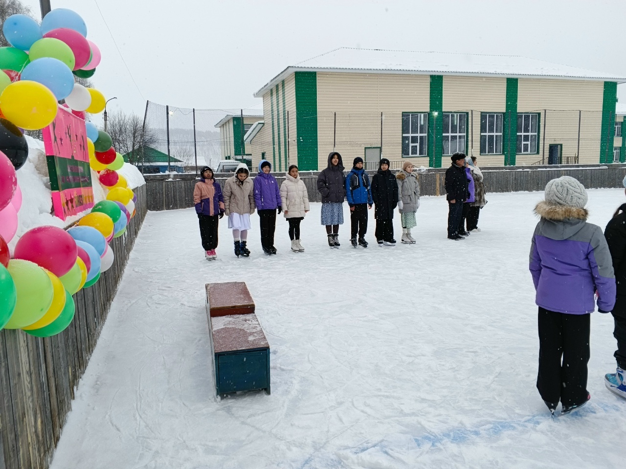 Байназар мәктәбендә - конькиҙа фигуралы шыуыу ярышы