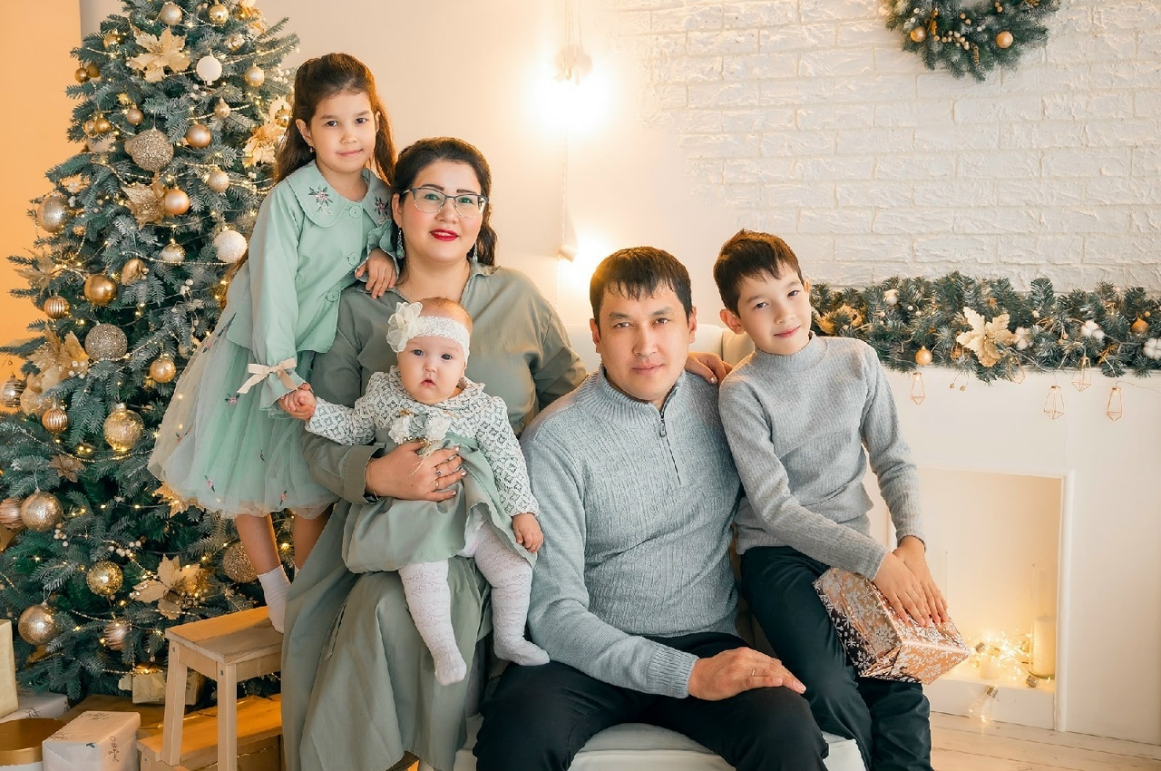 Матур ғаилә - ил күрке