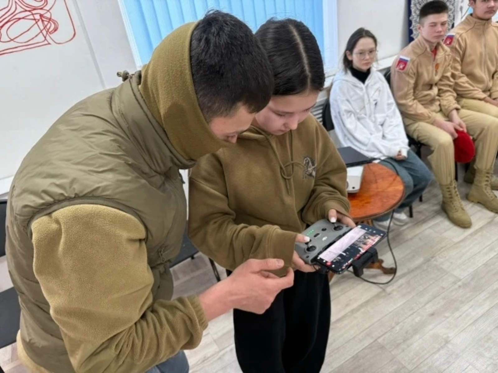 “Кадет”  балалар менән осрашты