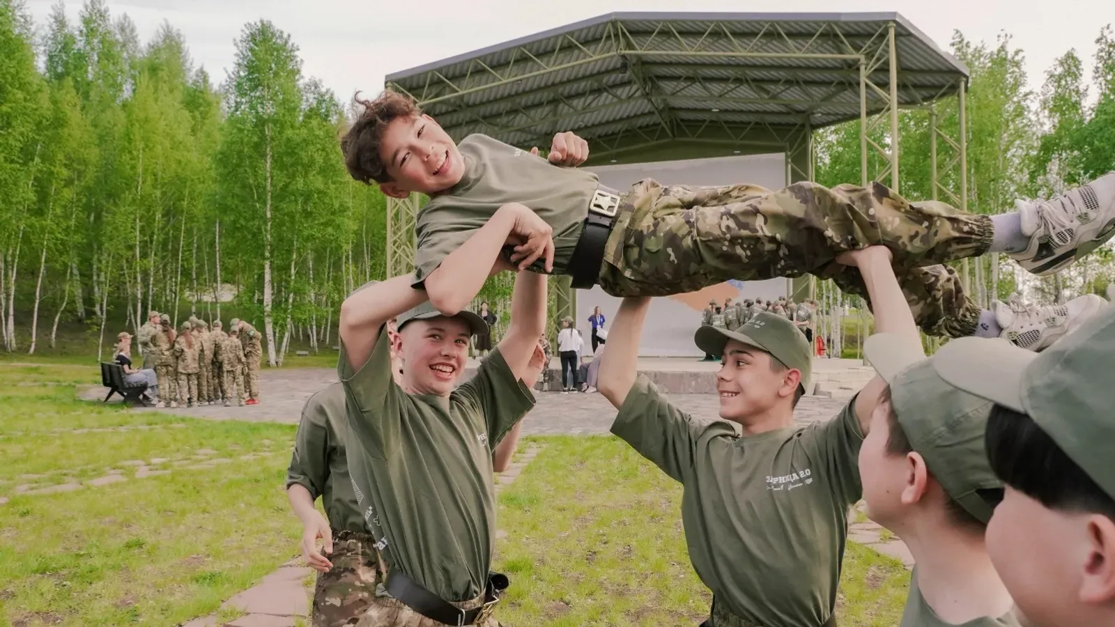 Кем етеҙерәк?