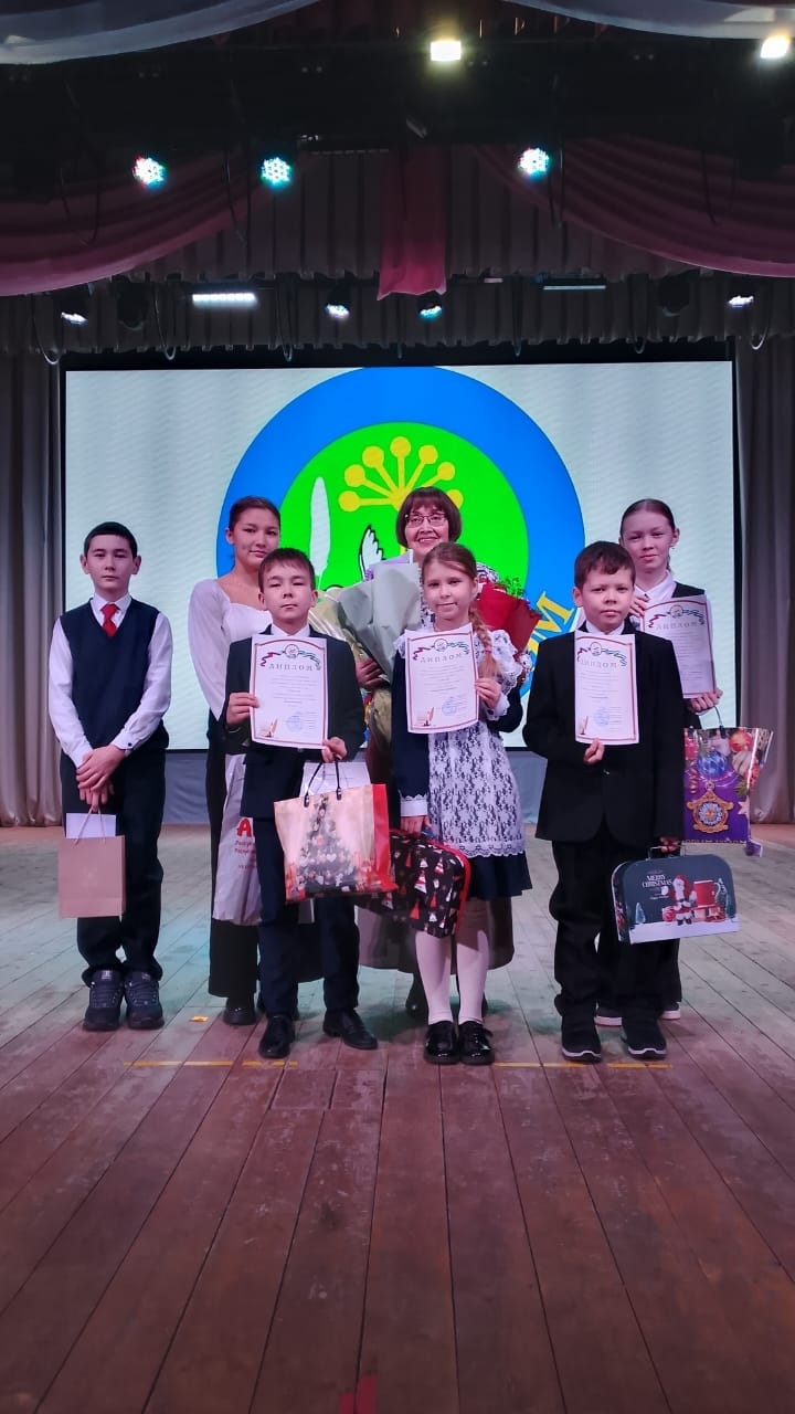 "Өмөтлө ҡәләм" өмөттө нығыта