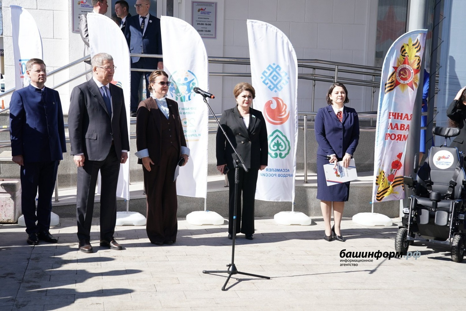 МХО ветерандарына автомобиль асҡысы тапшырҙылар