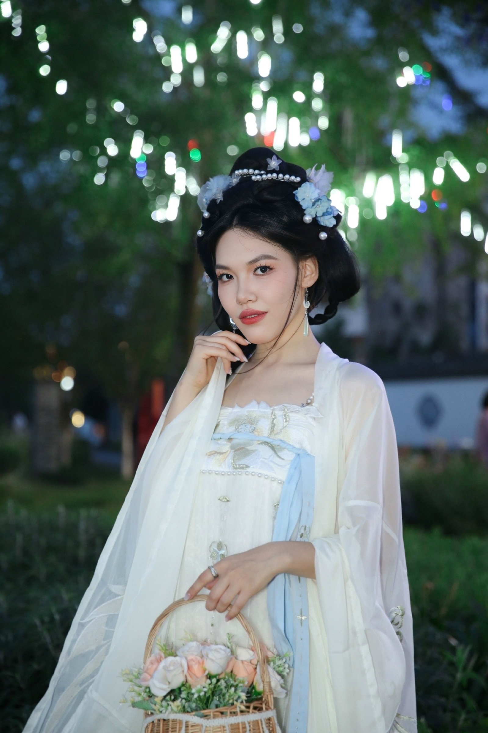 Хыялдар Ҡытайға алып бара