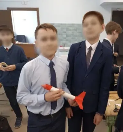 Өфө уҡыусылары пилотһыҙ авиацияны үҙләштерә