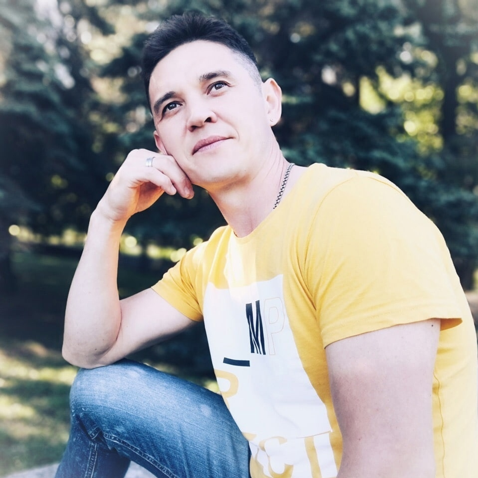 Бала саҡтан сәхнәлә үҫтем