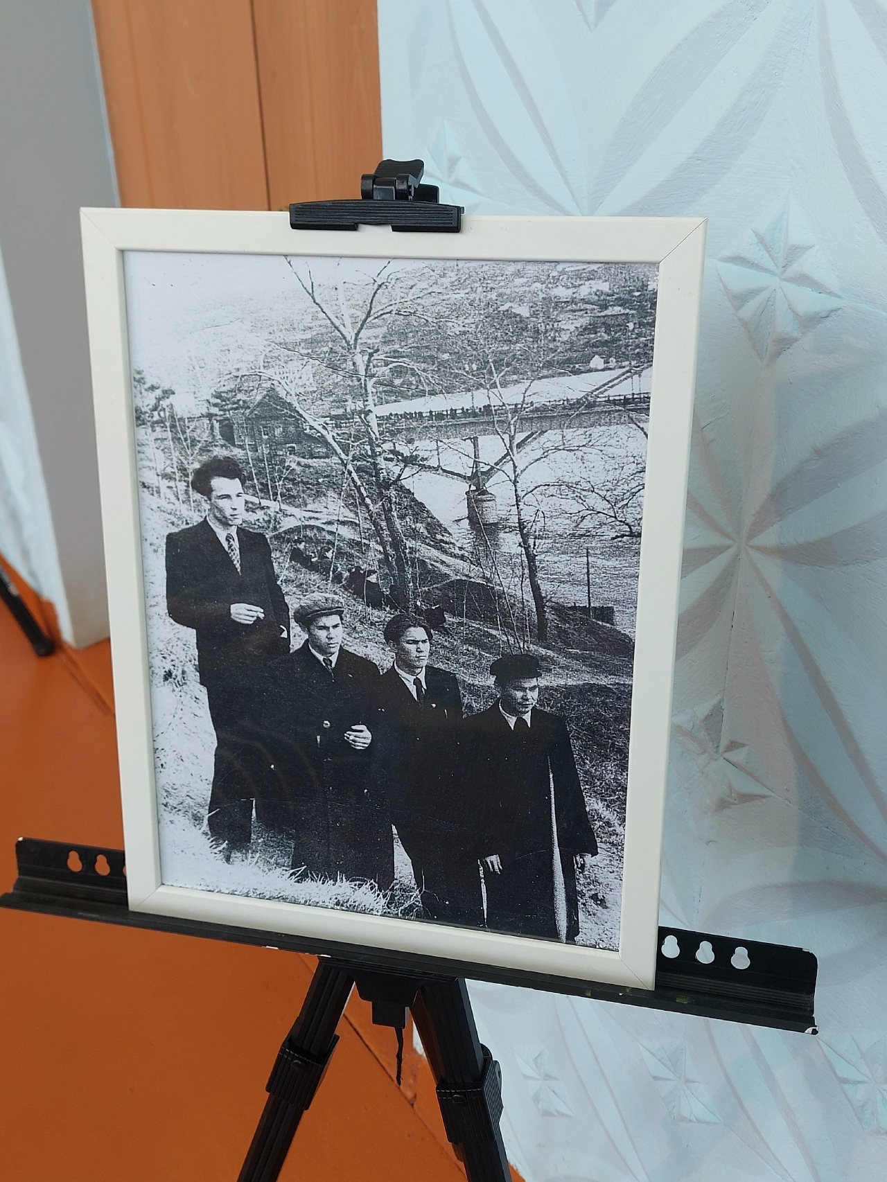 Бөйөк әҙипте иҫкә алып